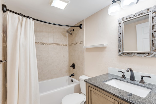 full bathroom with shower / tub combo with curtain, vanity, and toilet