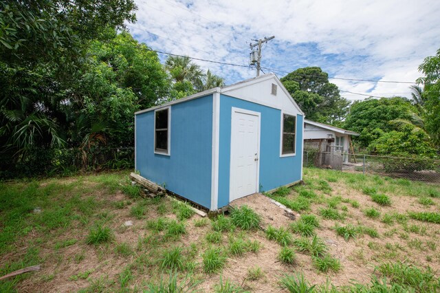 view of outbuilding