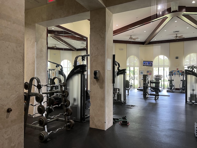 exercise room featuring ceiling fan