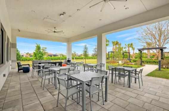 view of patio / terrace with ceiling fan