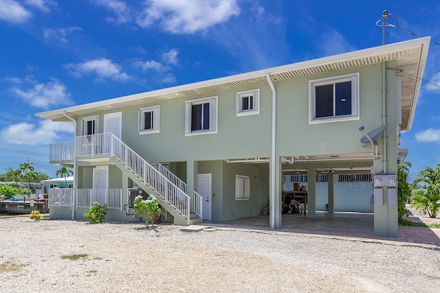 view of front of house featuring a carport