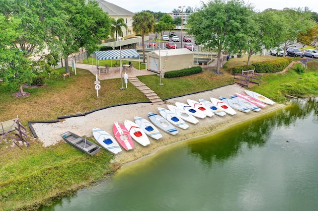 bird's eye view featuring a water view