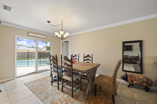 view of swimming pool with a patio area and ceiling fan