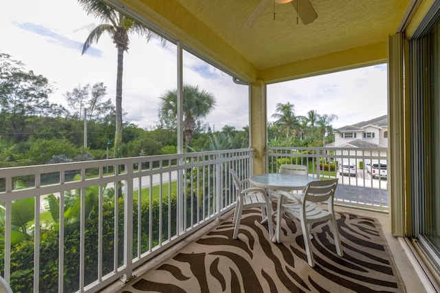 balcony with ceiling fan