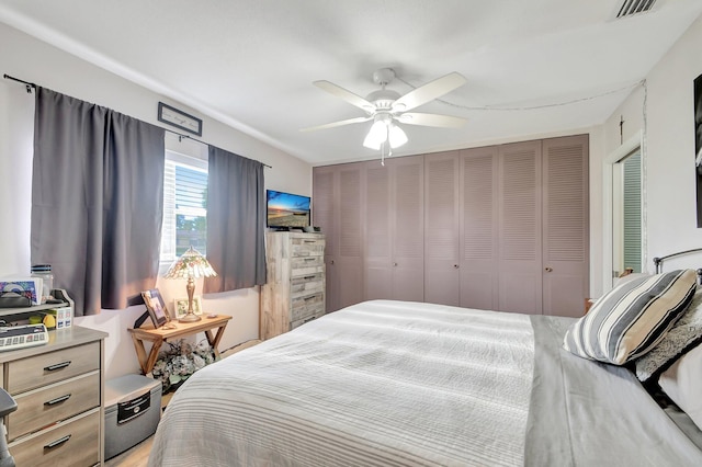 bedroom with ceiling fan