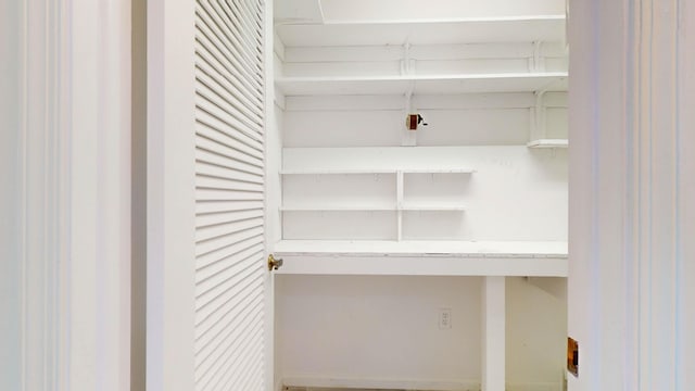 624 SW Saint Lucie Cres Unit 302, Stuart, FL 34994 - view of closet