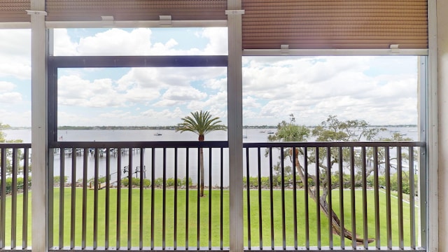624 SW Saint Lucie Cres Unit 302, Stuart, FL 34994 - exterior space featuring a water view