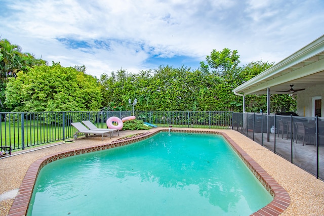 view of pool with ceiling fan