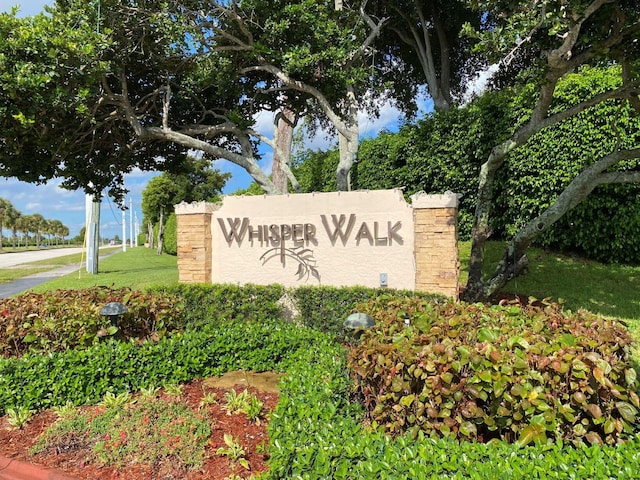 view of community / neighborhood sign