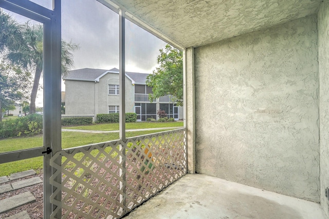 view of sunroom / solarium