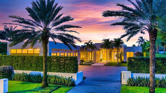 exterior space featuring stucco siding