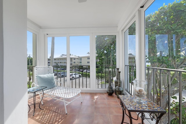 view of sunroom / solarium