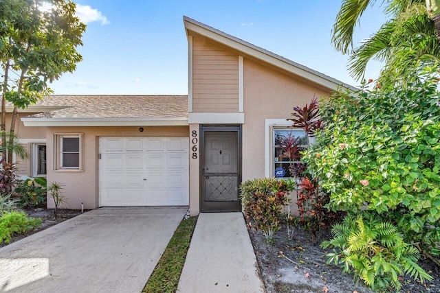 view of front of house featuring a garage