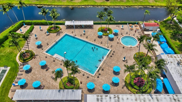 bird's eye view featuring a water view