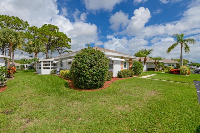 exterior space featuring a front yard