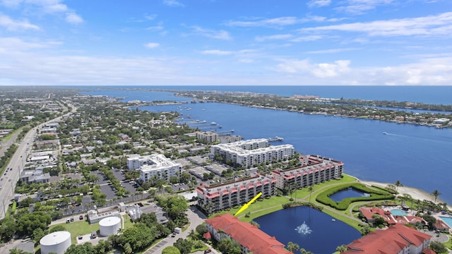 bird's eye view featuring a water view