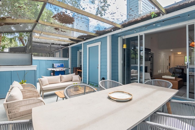 view of sunroom / solarium