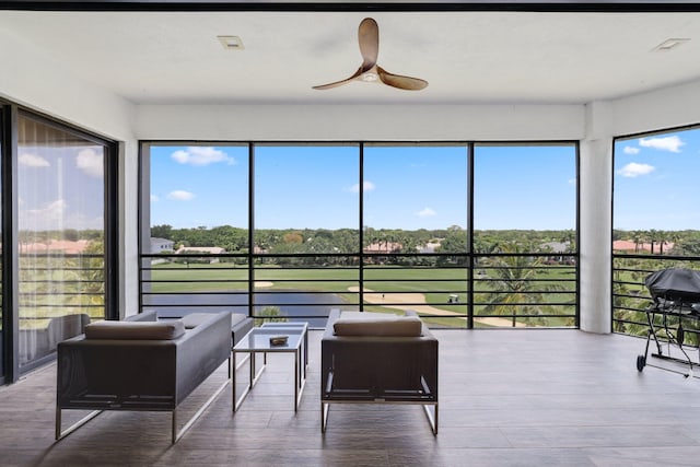 view of sunroom / solarium