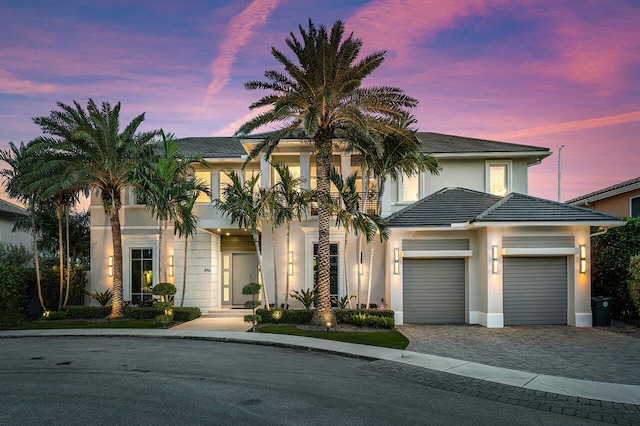 view of front of property featuring a garage