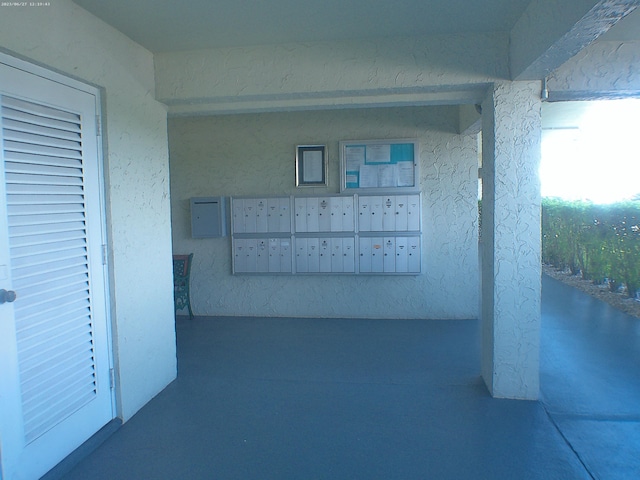 9872 Marina Blvd Unit 1434, Boca Raton, FL 33433 - corridor featuring mail area