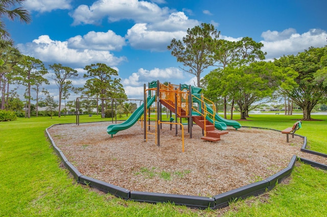 view of jungle gym featuring a yard