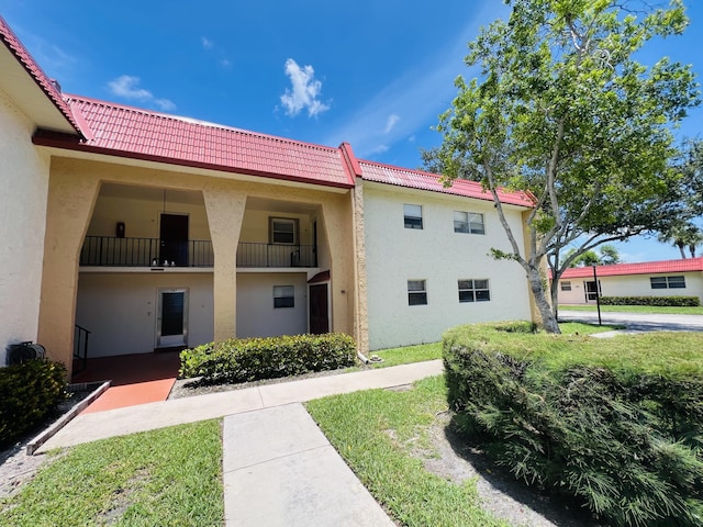145 Lake Evelyn Dr, West Palm Beach, FL 33411 - view of building exterior