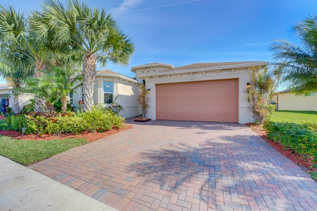 view of front of property featuring a garage