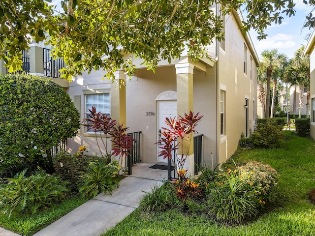 2156 SE Eatonville Dr, Port Saint Lucie, FL 34952 - exterior space with stucco siding