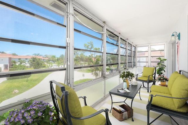 view of sunroom / solarium