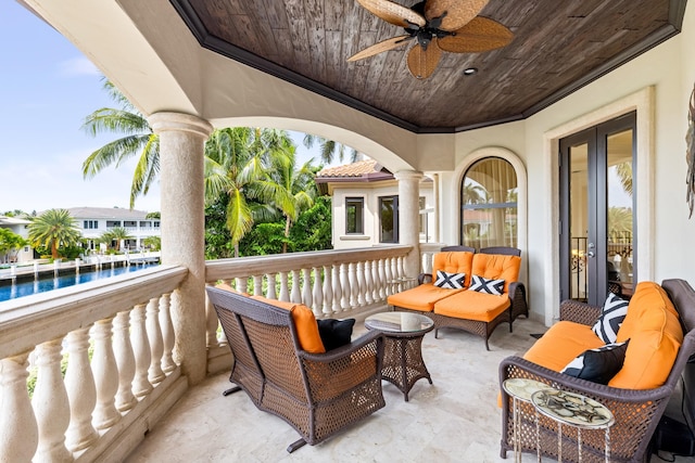 view of patio featuring a swimming pool, outdoor lounge area, and ceiling fan