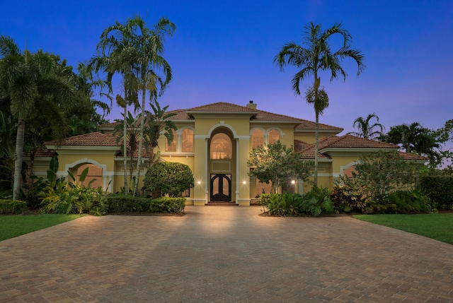 view of mediterranean / spanish-style house