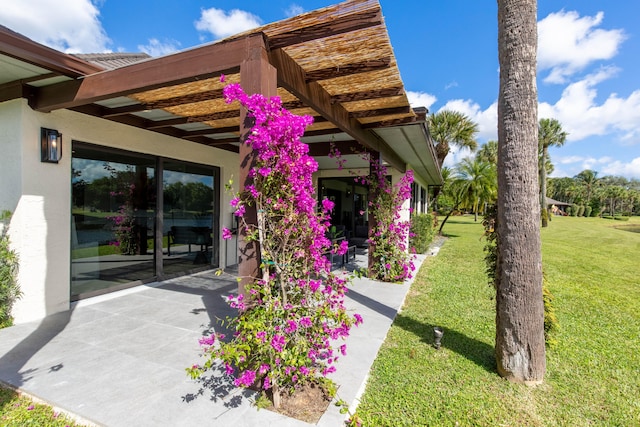 exterior space featuring a pergola