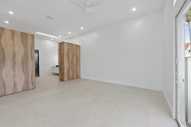 spare room featuring ceiling fan