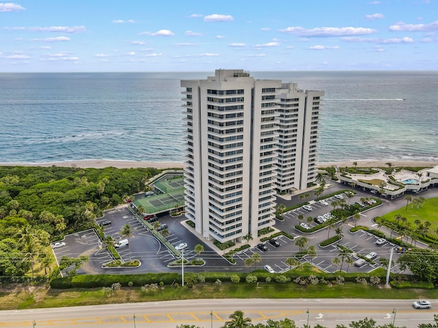 bird's eye view featuring a water view