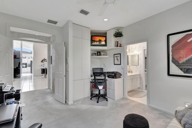 office featuring ceiling fan