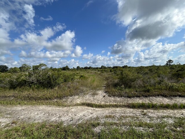 Listing photo 2 for 17487 NW 312th St, Okeechobee FL 34972