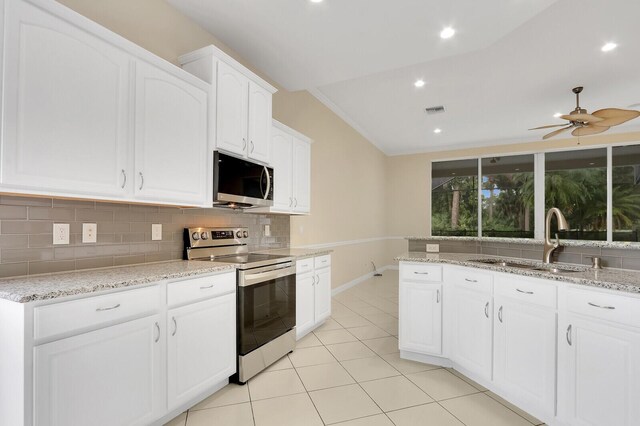 8829 First Tee Rd, Port Saint Lucie, FL 34986