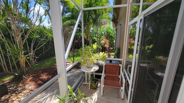 view of sunroom / solarium