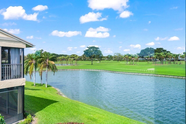 water view featuring view of golf course