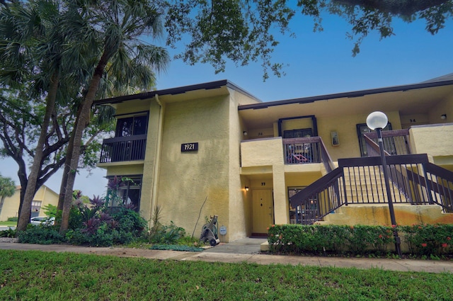 view of building exterior