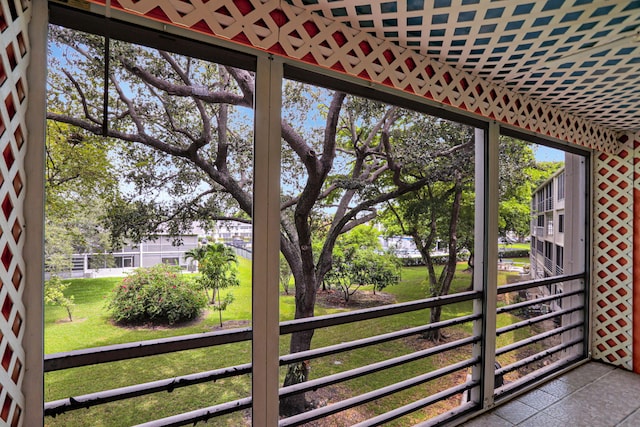 view of unfurnished sunroom