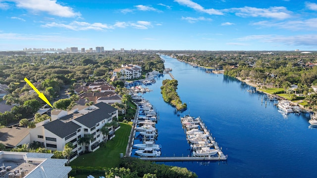 bird's eye view featuring a water view