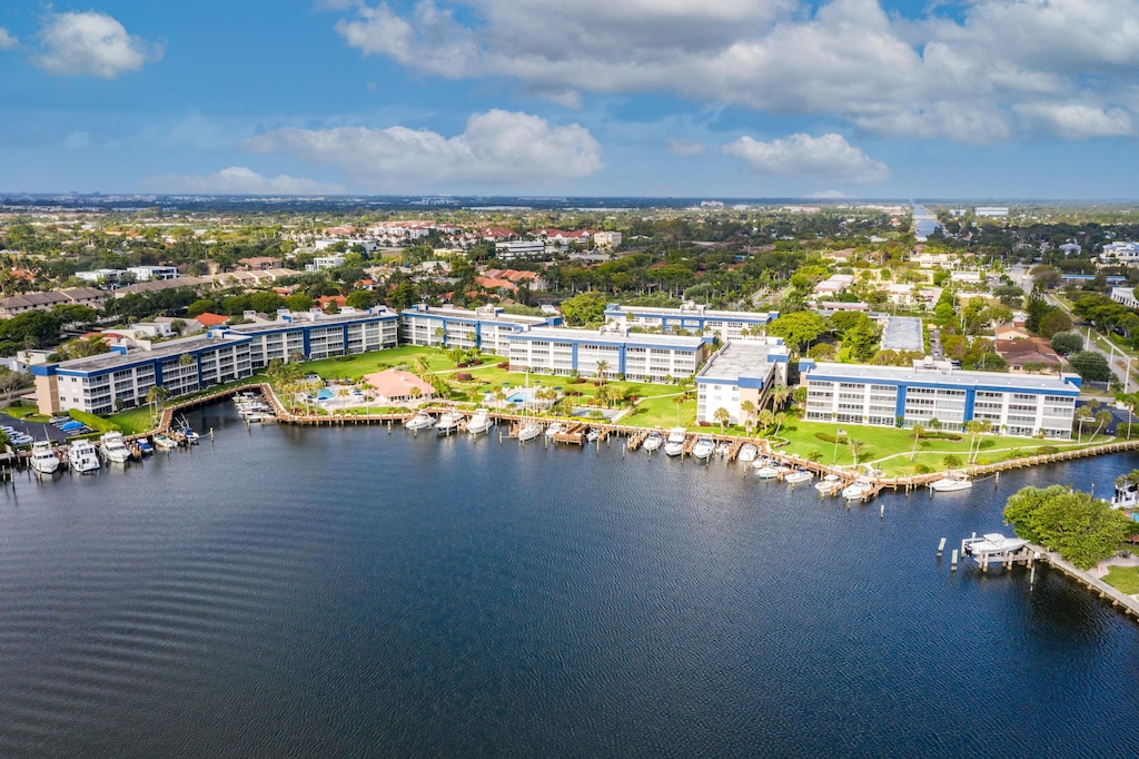 bird's eye view with a water view