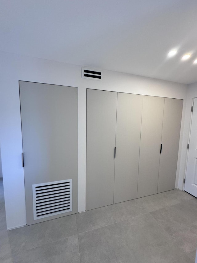 closet with visible vents