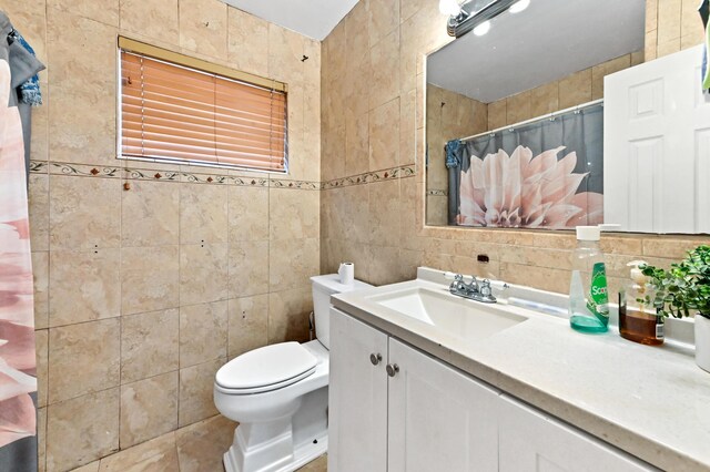 full bathroom featuring decorative backsplash, toilet, tile walls, and vanity