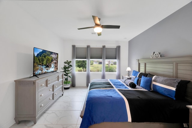 bedroom featuring ceiling fan