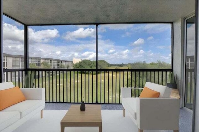 view of sunroom / solarium