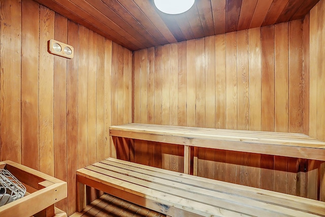 view of sauna / steam room