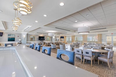 dining space with a notable chandelier