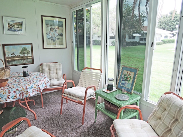 view of sunroom / solarium